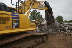 excavator in the recycling area